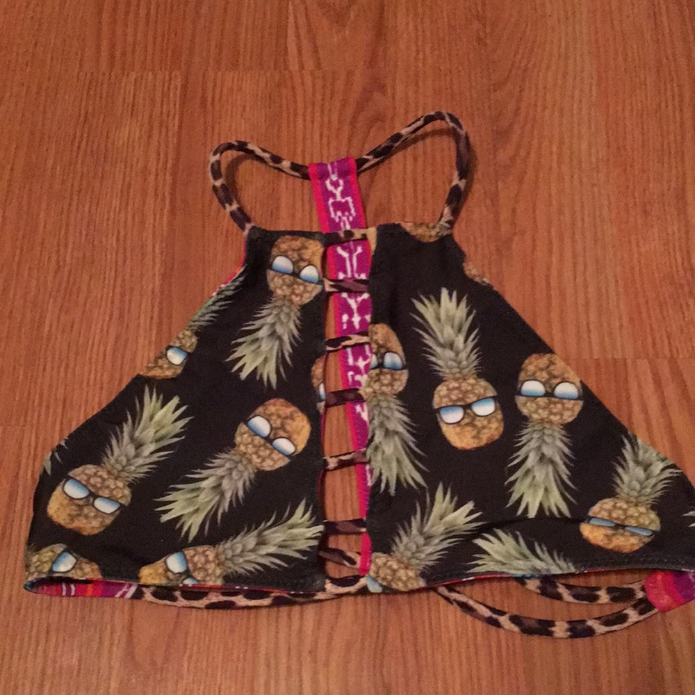 Savage swim bikini top
